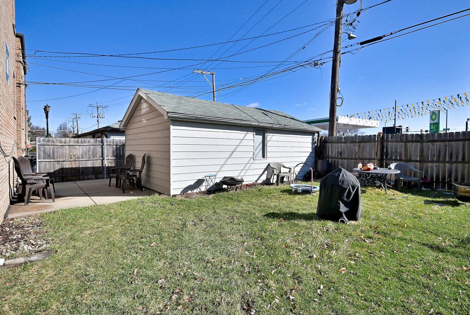 2743 N 72nd Court, Elmwood Park, IL 60707