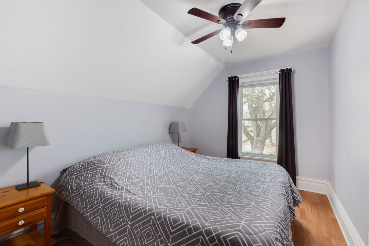 934 Clay Street, Woodstock, IL 60098