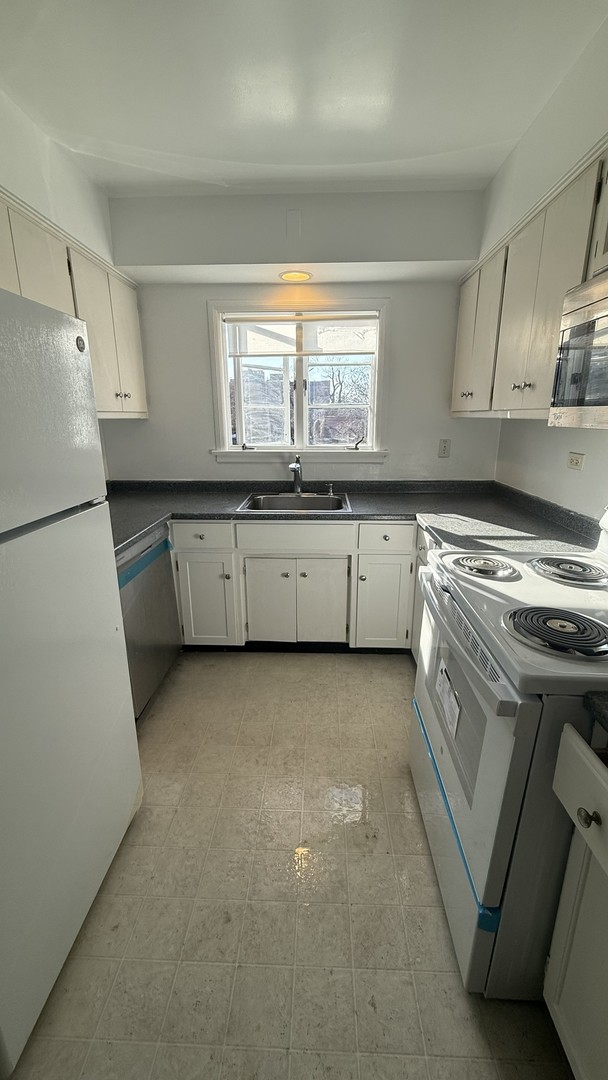 1923 Sherman Avenue #3N, Evanston, IL 60201