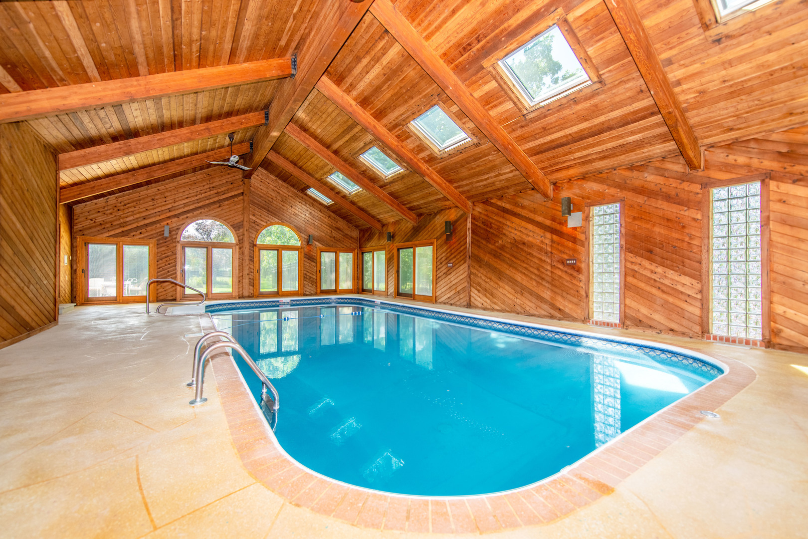 717 Westridge Road, Joliet, IL 60431