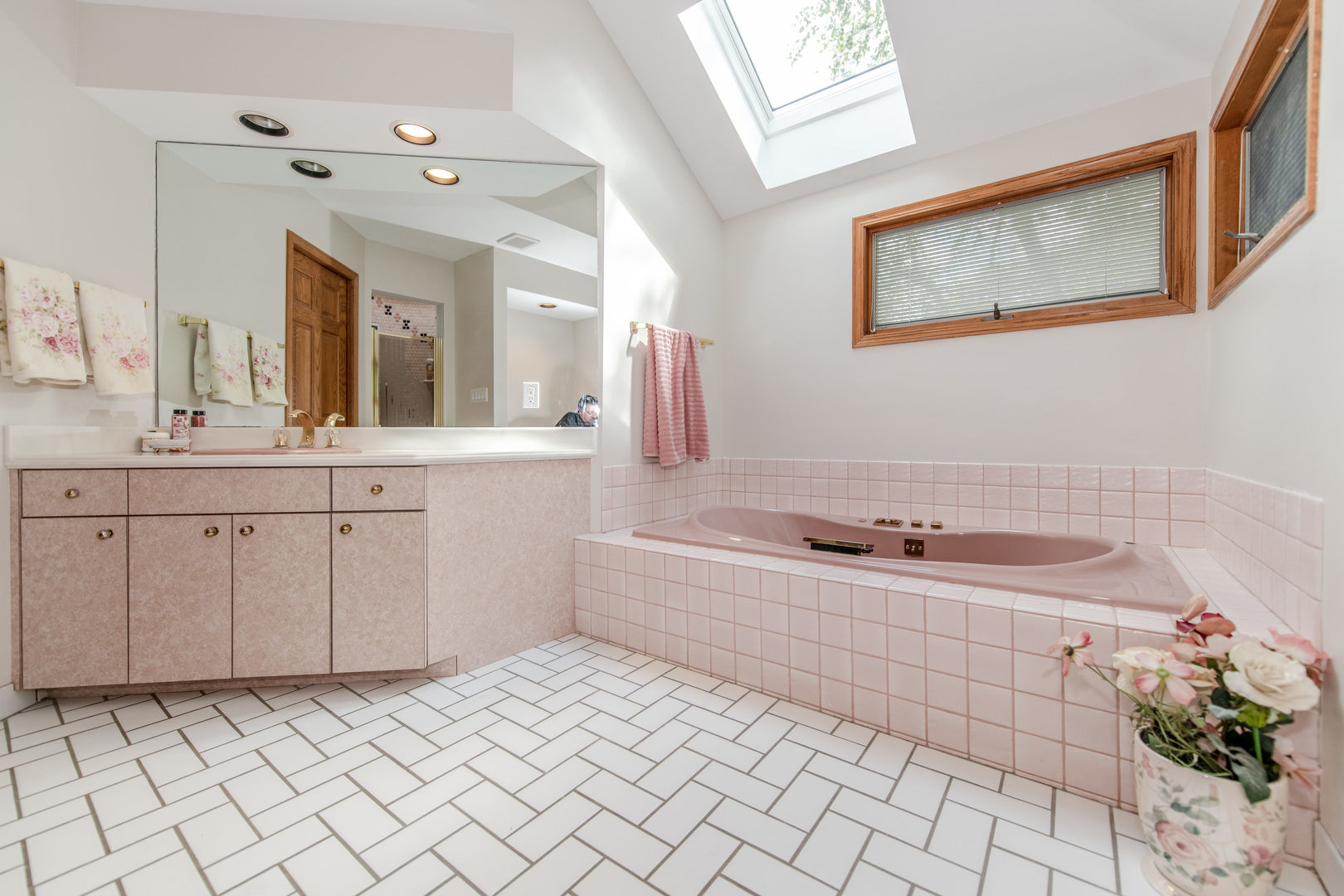 717 Westridge Road, Joliet, IL 60431