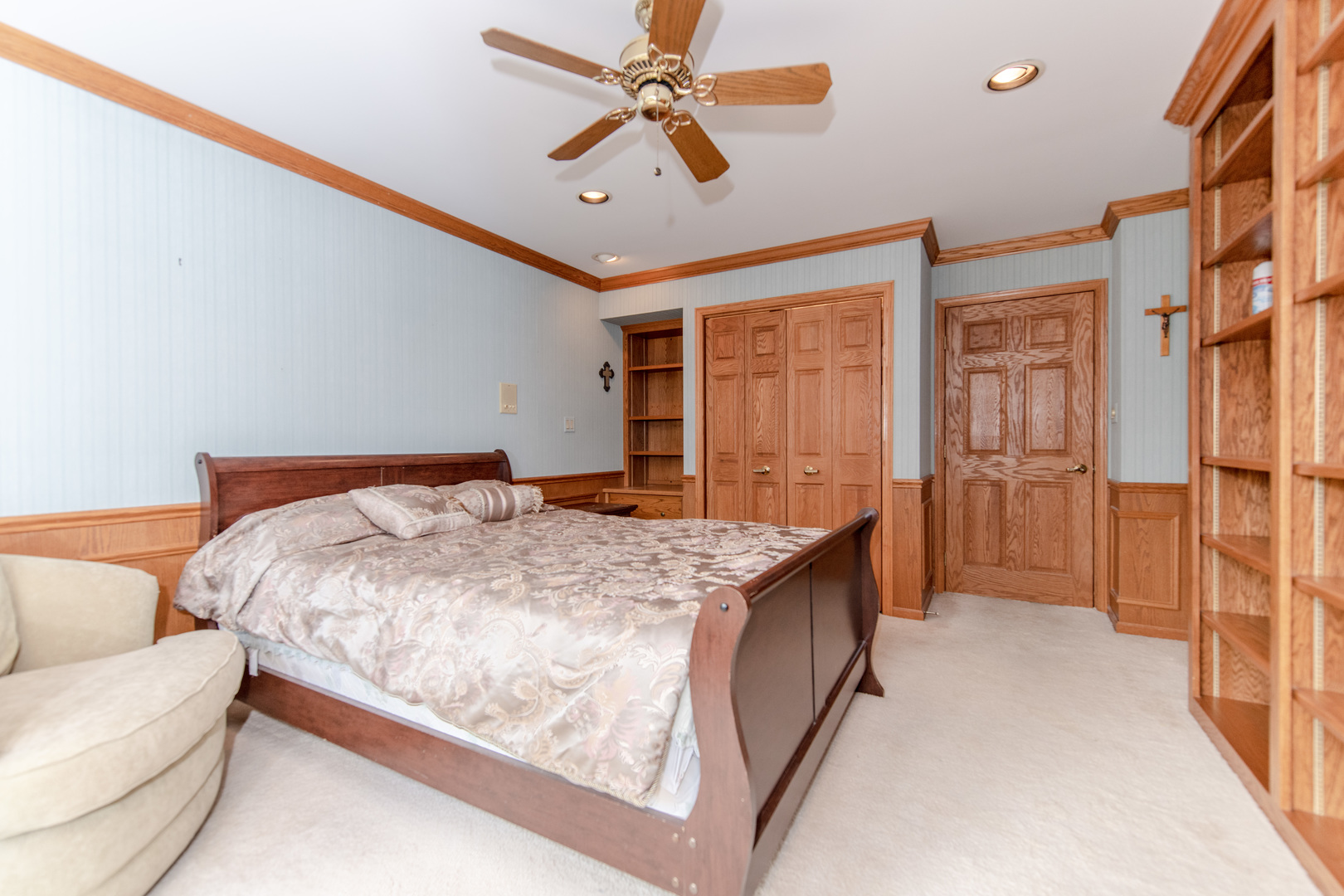 717 Westridge Road, Joliet, IL 60431