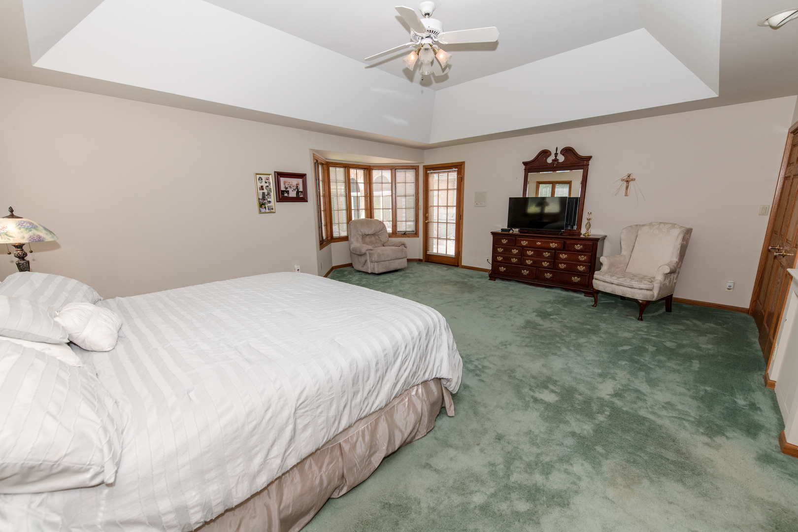 717 Westridge Road, Joliet, IL 60431