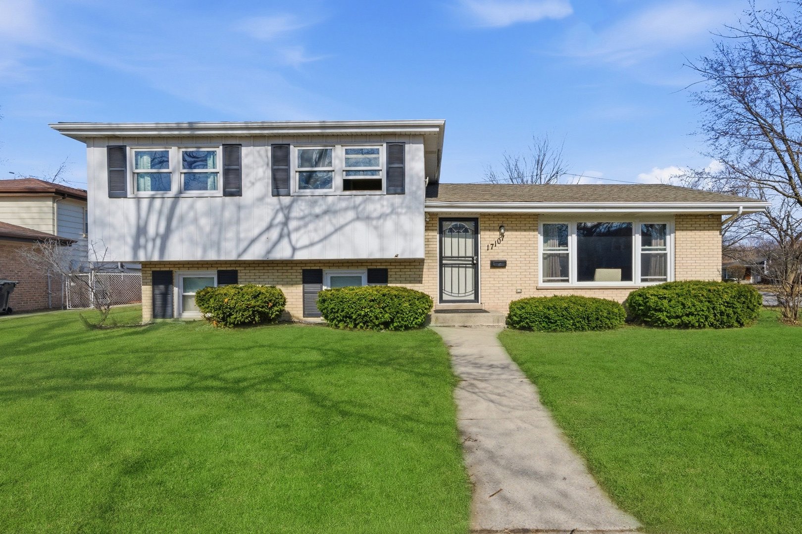 17107 Evans Court, South Holland, IL 60473