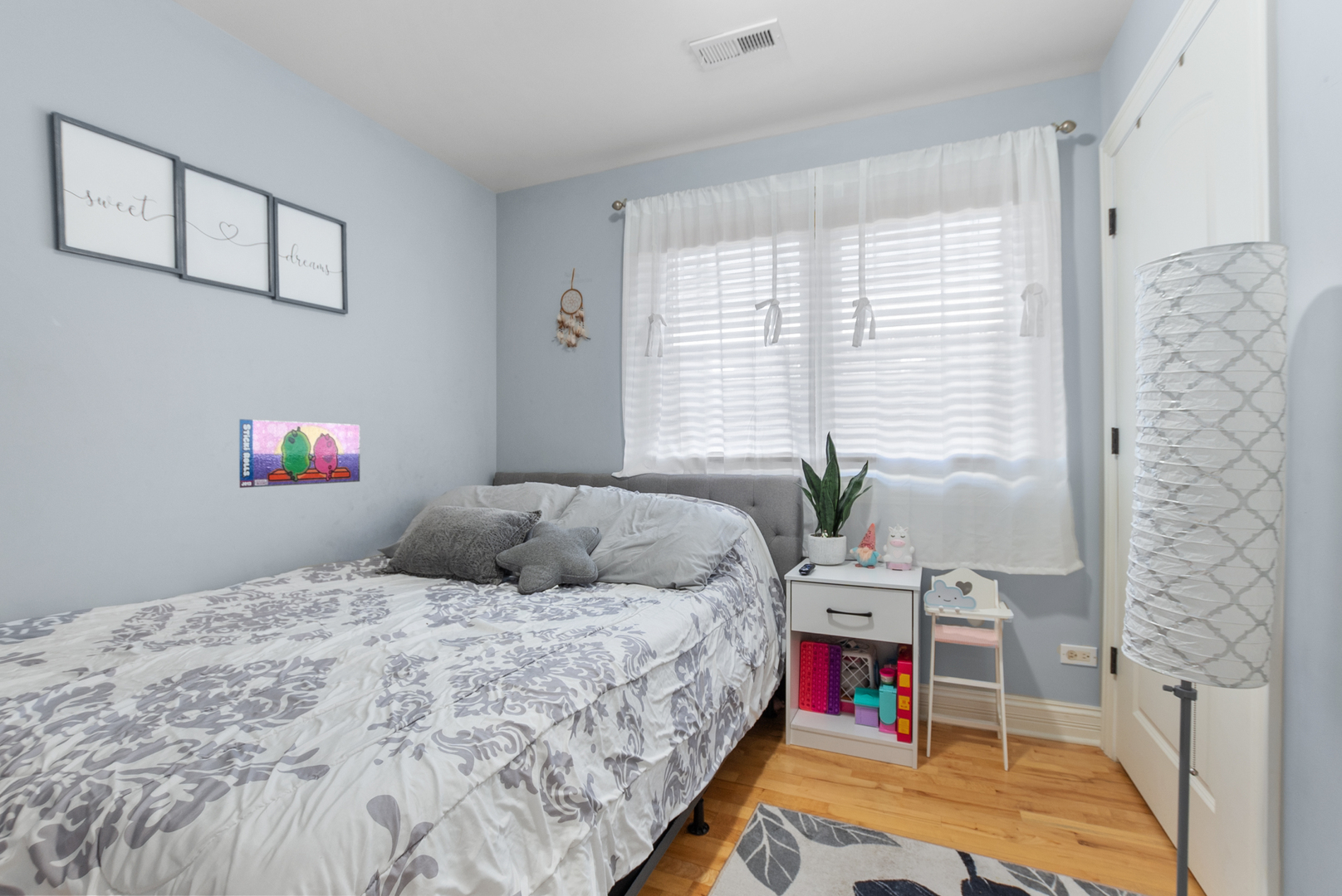 3015 N 76th Court, Elmwood Park, IL 60707