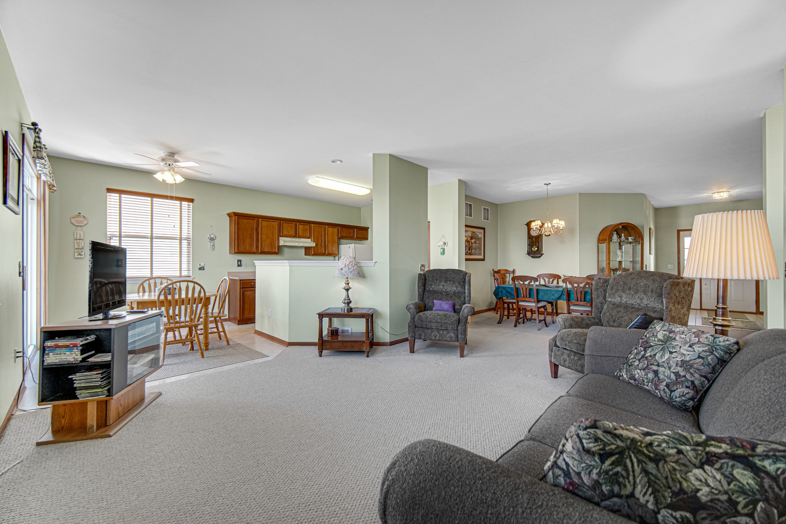 1564 Benzie Circle, Romeoville, IL 60446