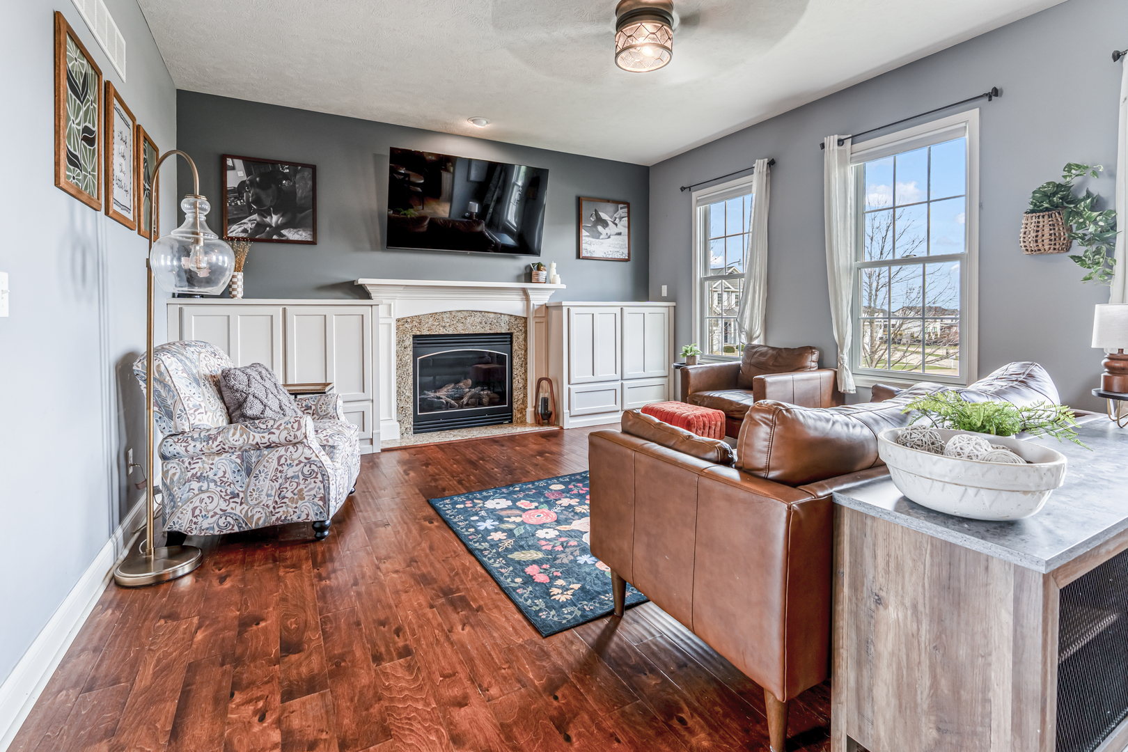 1302 Wicklow Drive, Bloomington, IL 61705