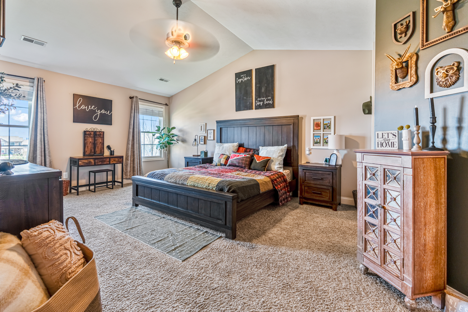 1302 Wicklow Drive, Bloomington, IL 61705