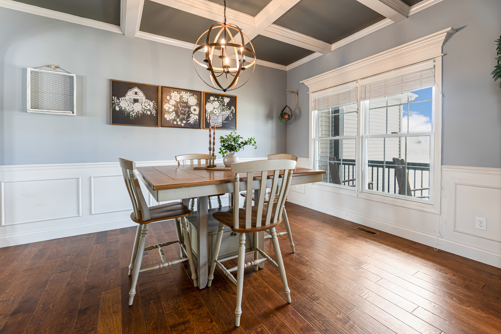 1302 Wicklow Drive, Bloomington, IL 61705