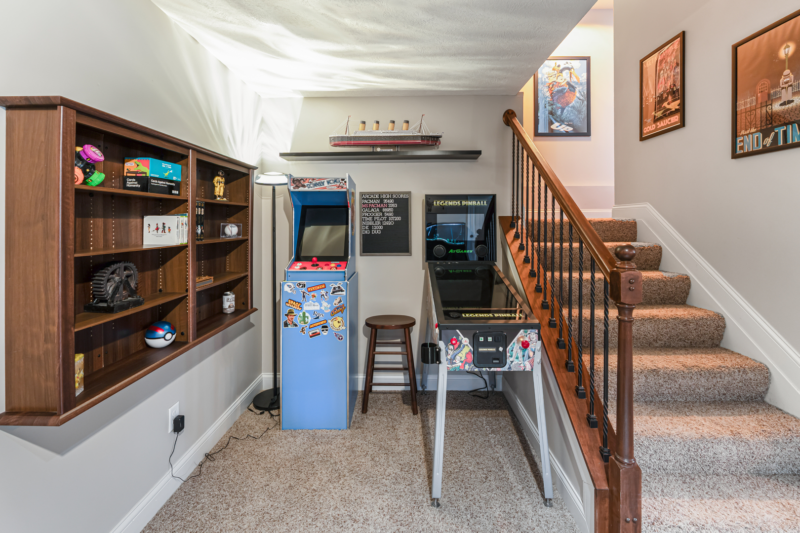 1302 Wicklow Drive, Bloomington, IL 61705