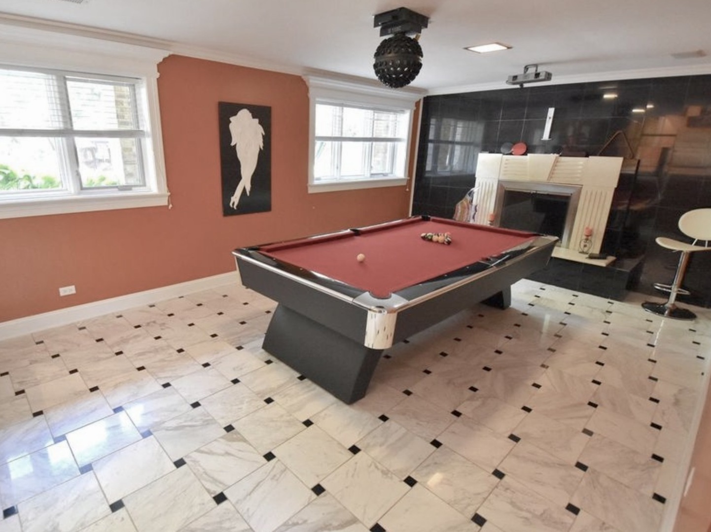 1302 S PRINCETON Avenue, Arlington Heights, IL 60005