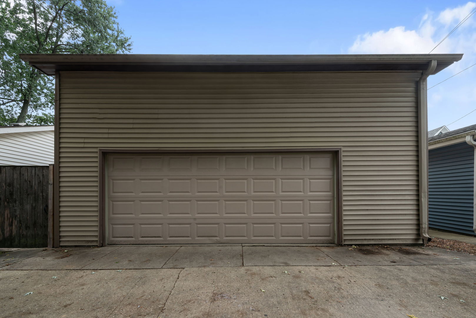 7005 N Osceola Avenue, Chicago, IL 60631