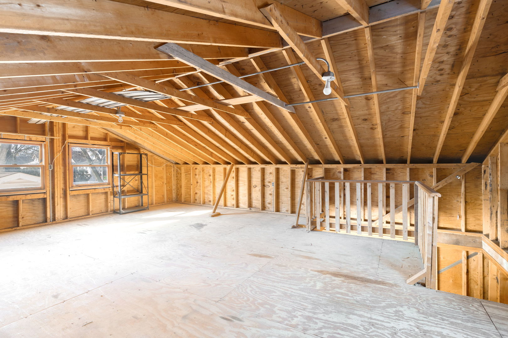 7005 N Osceola Avenue, Chicago, IL 60631