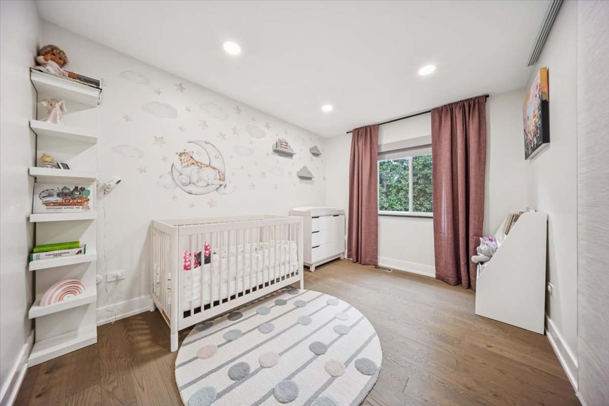 8334 Portsmouth Drive #C, Darien, IL 60561