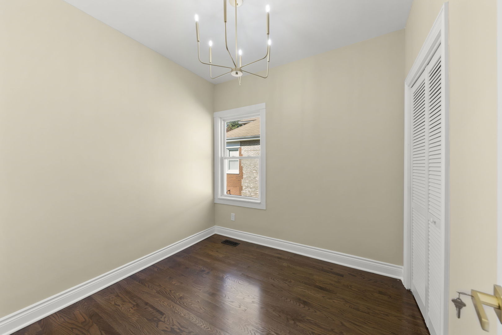 1335 Wesley Avenue, Berwyn, IL 60402