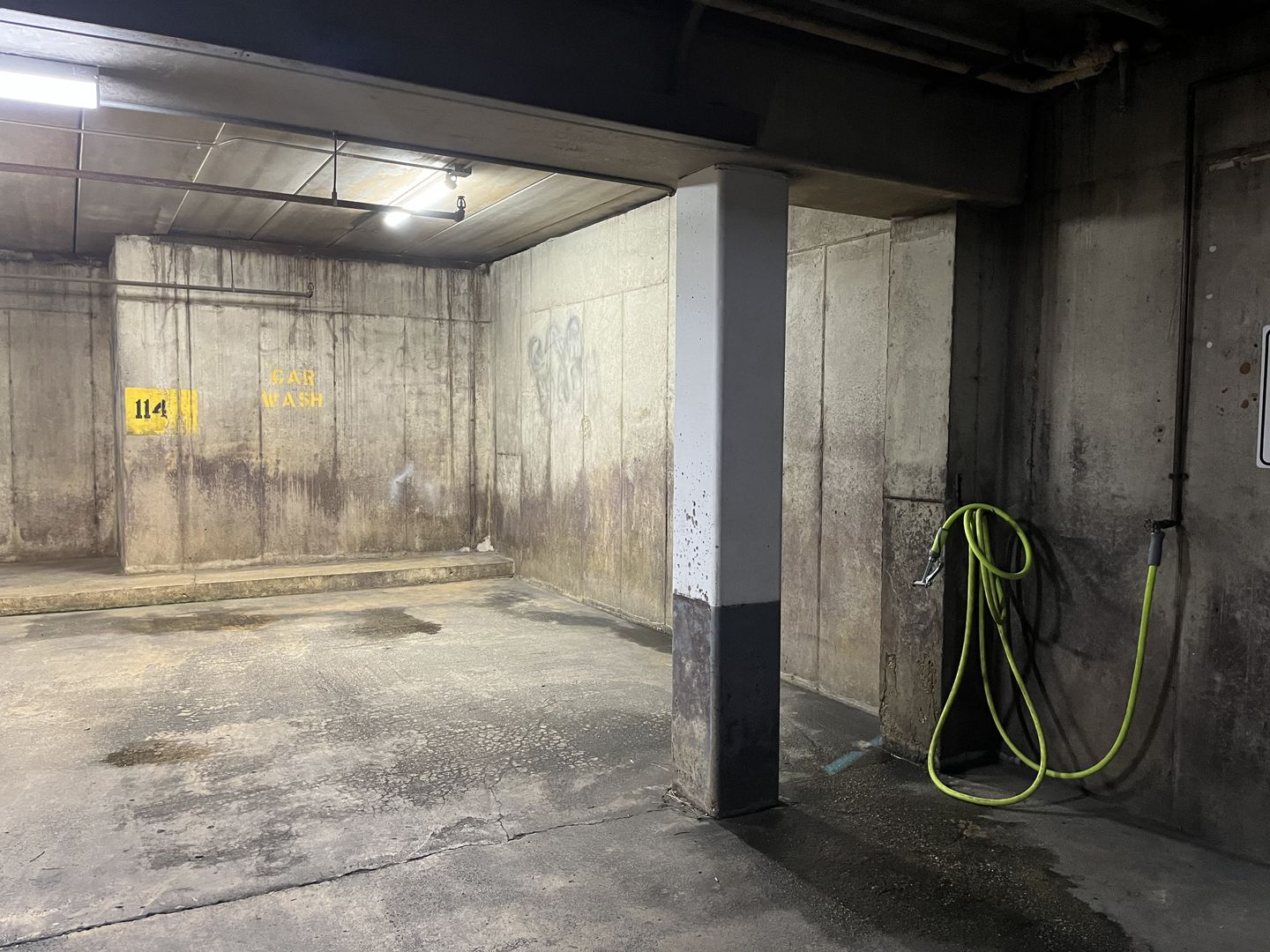 5101 Carriageway Drive #204B, Rolling Meadows, IL 60008