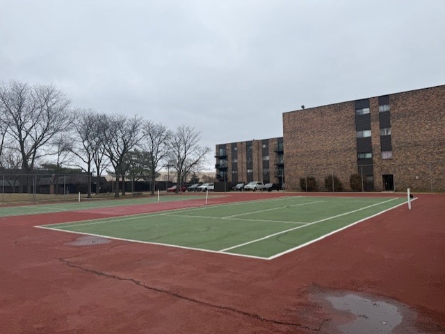 8923 Knight Avenue #316, Des Plaines, IL 60016