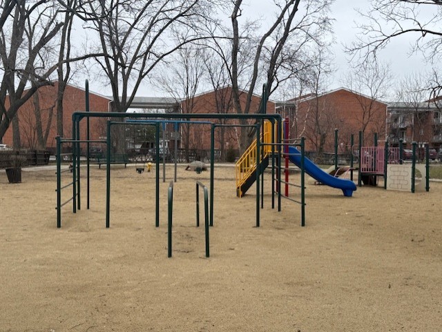 8923 Knight Avenue #316, Des Plaines, IL 60016