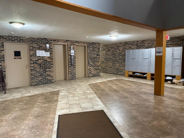 8923 Knight Avenue #316, Des Plaines, IL 60016