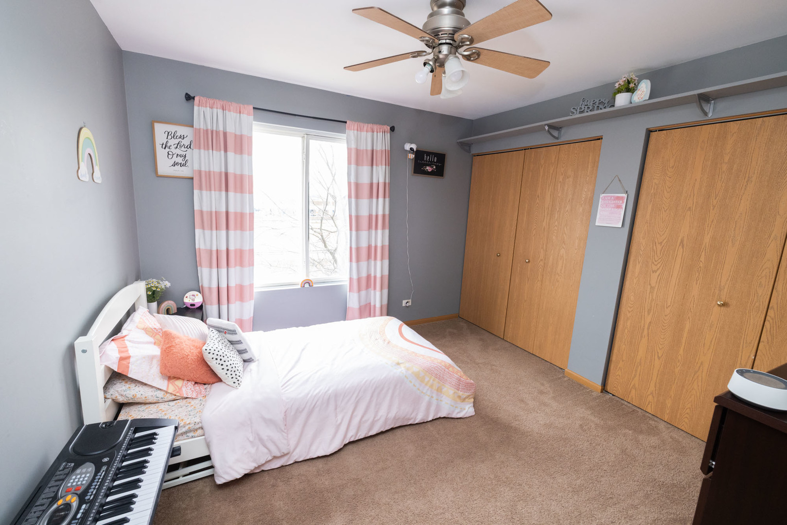 2375 Cove Court, Elgin, IL 60123