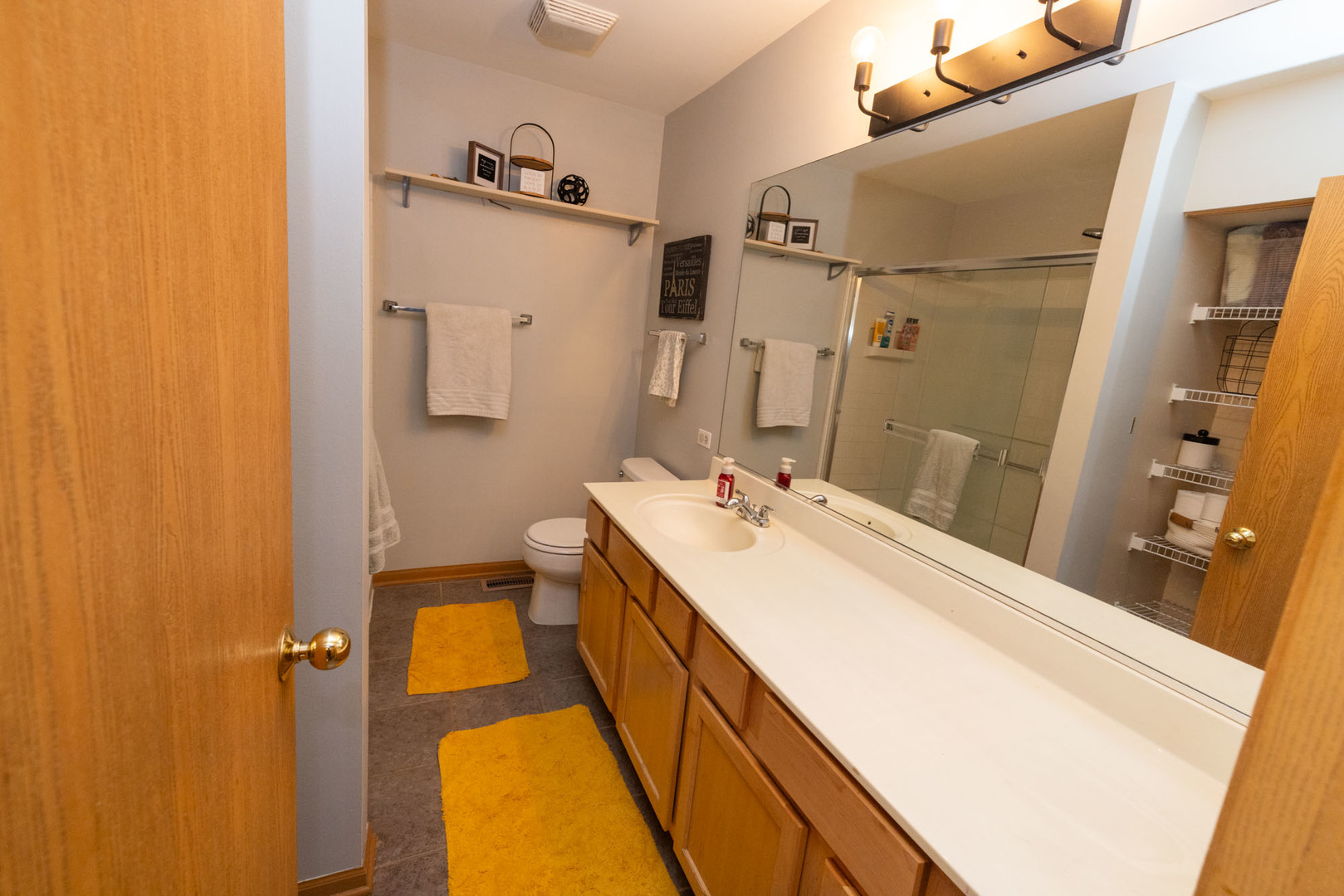 2375 Cove Court, Elgin, IL 60123