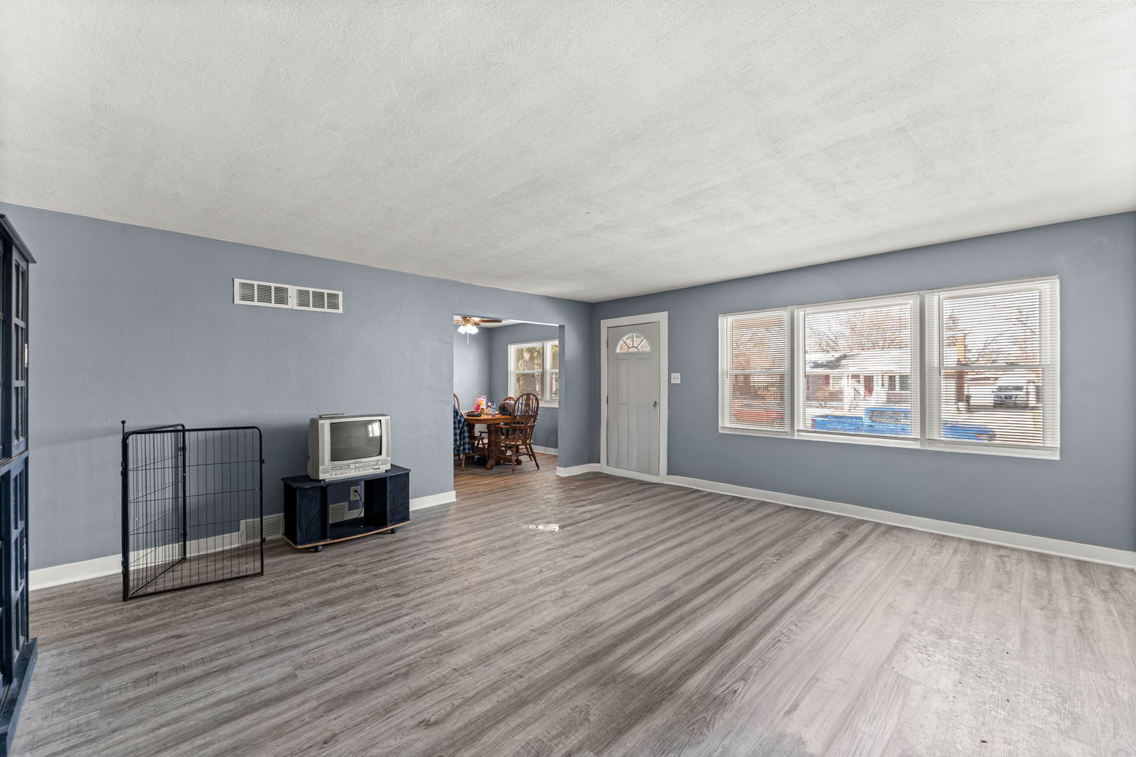 17831 Community Street, Lansing, IL 60438