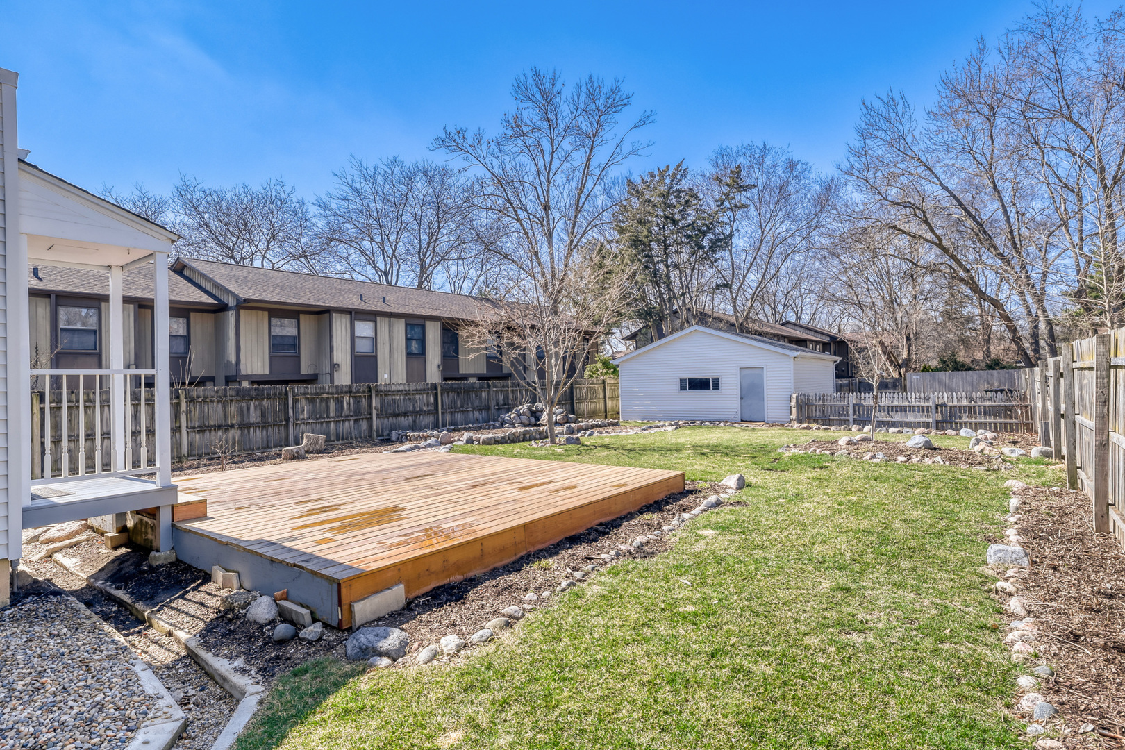 626 N Hough Street, Barrington, IL 60010