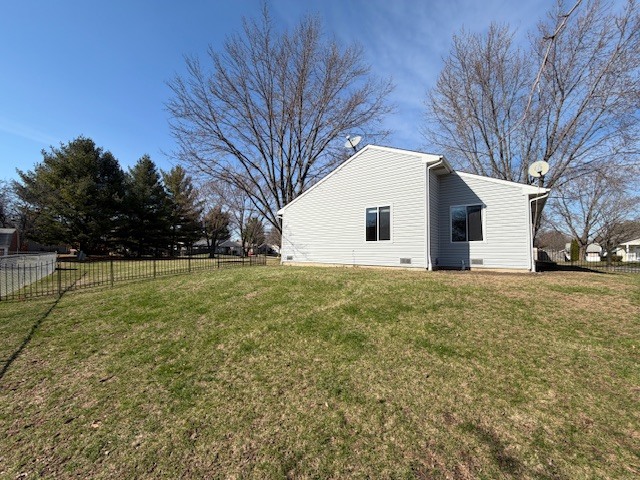 346 Danbury Drive, Naperville, IL 60565