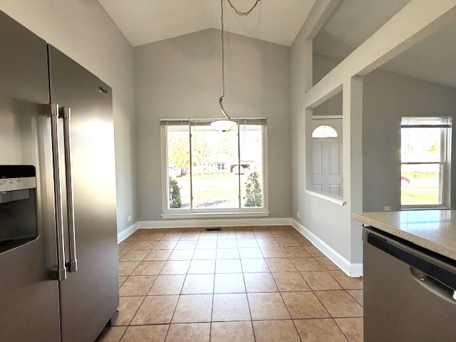 346 Danbury Drive, Naperville, IL 60565