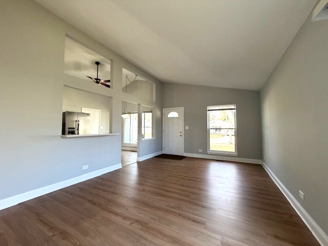 346 Danbury Drive, Naperville, IL 60565