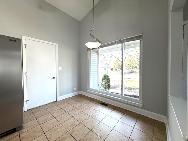 346 Danbury Drive, Naperville, IL 60565