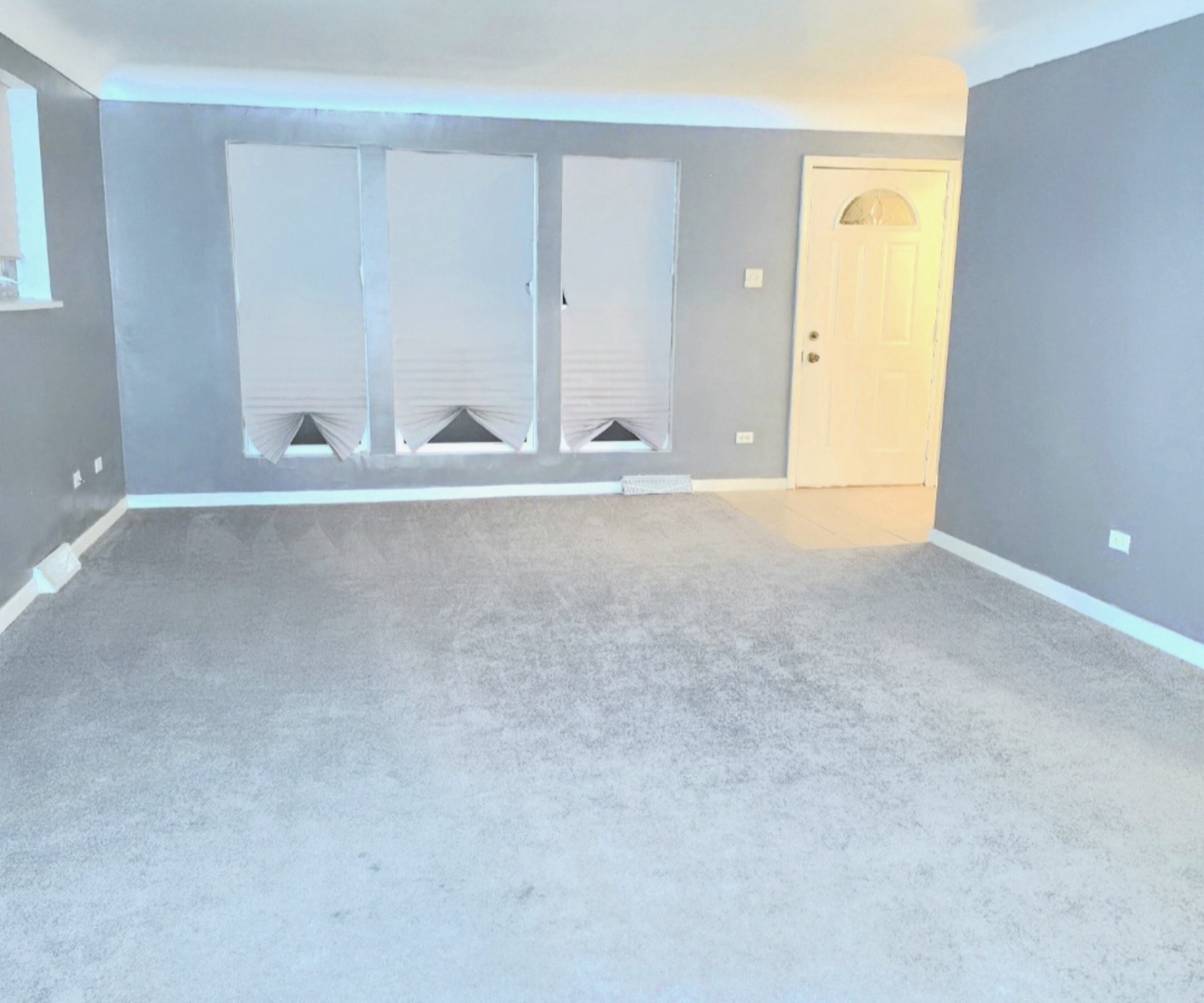 15227 5th Avenue, Phoenix, IL 60426