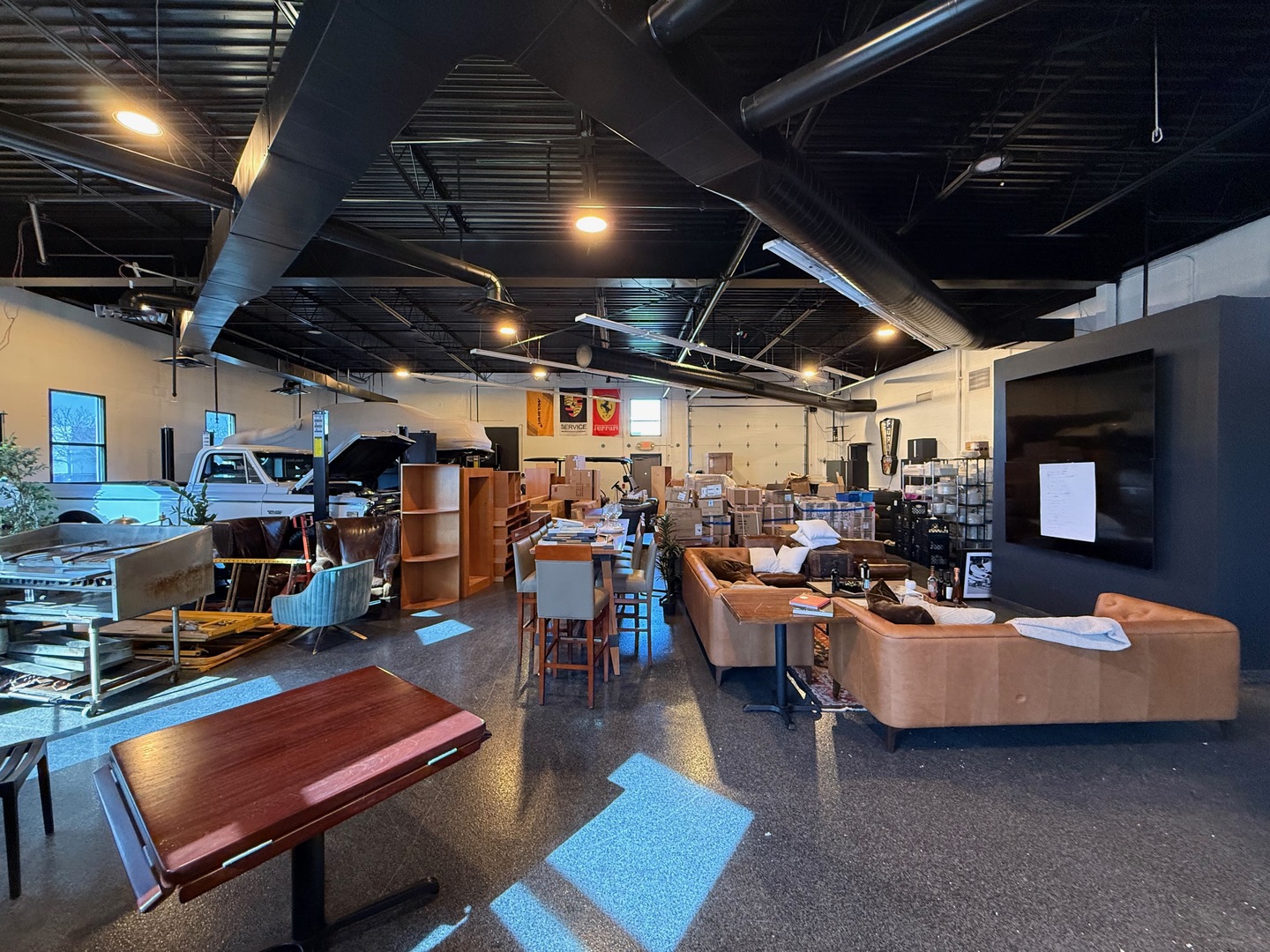 424 Fort Hill Drive #123-124, Naperville, IL 60540