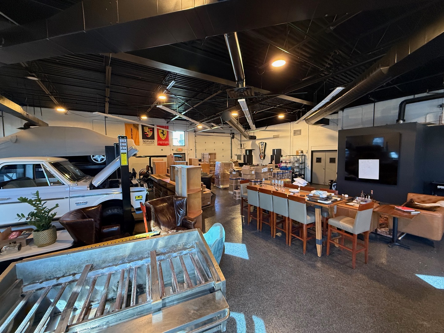 424 Fort Hill Drive #123-124, Naperville, IL 60540