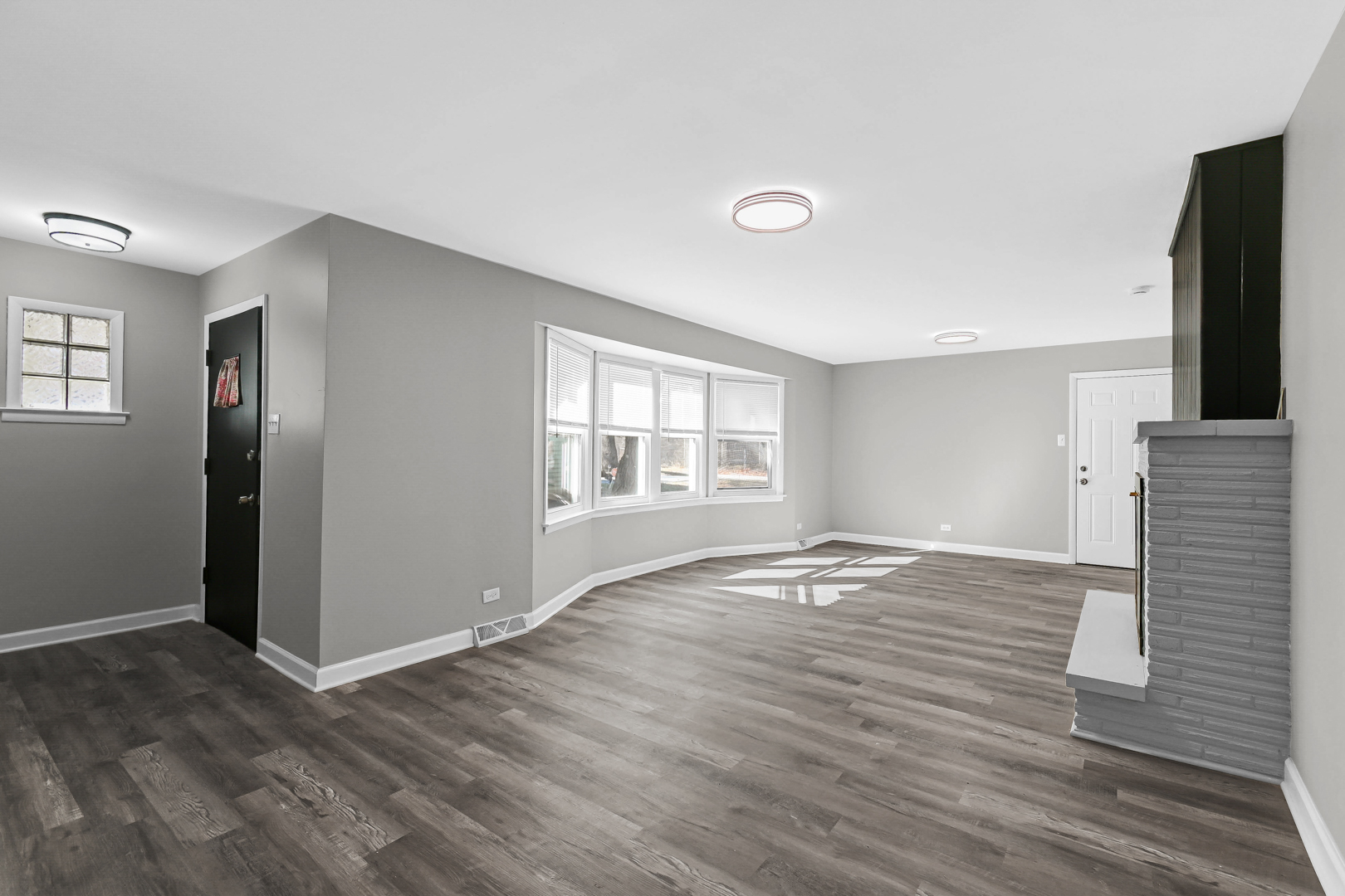 17015 Annetta Avenue, Hazel Crest, IL 60429