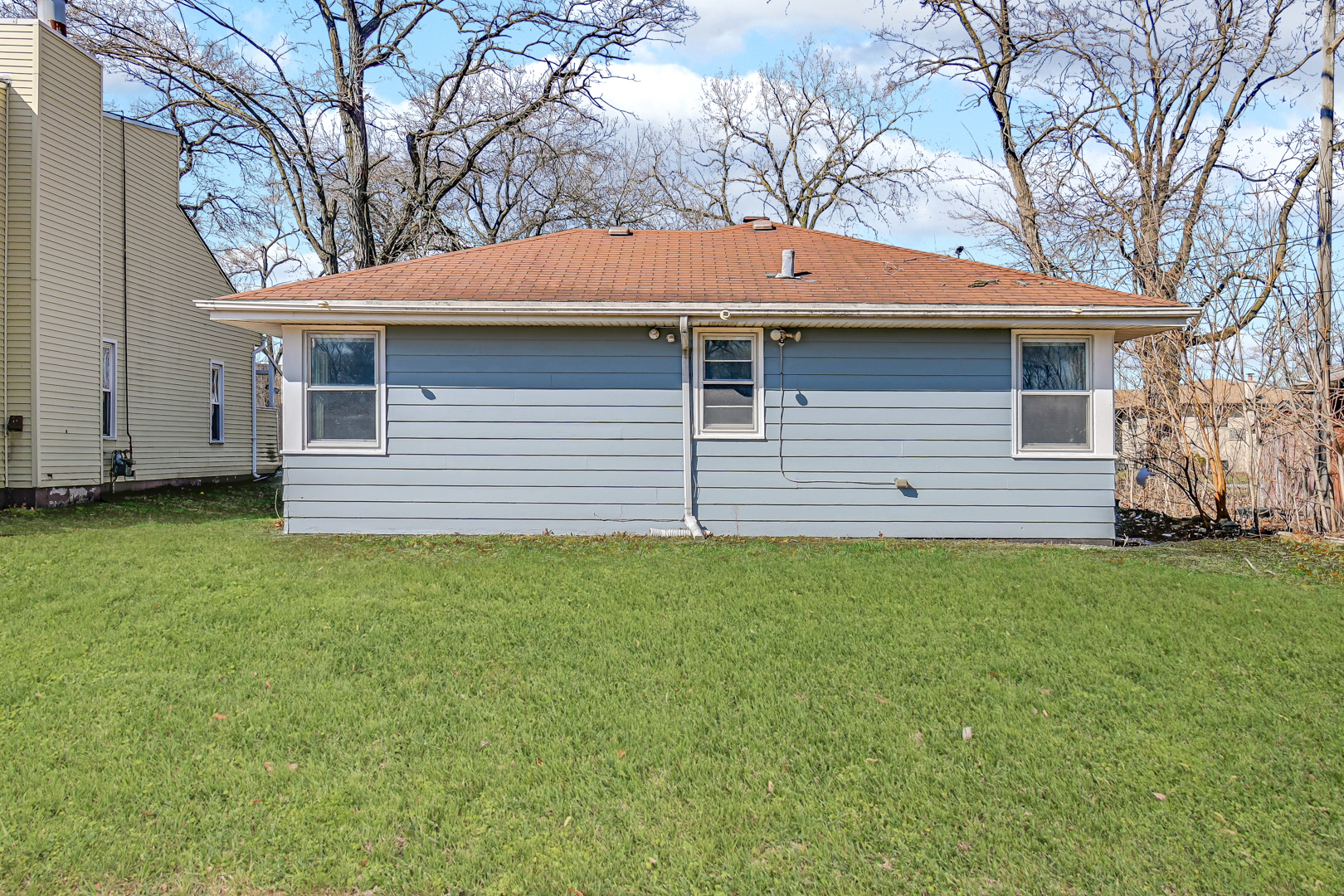 17015 Annetta Avenue, Hazel Crest, IL 60429