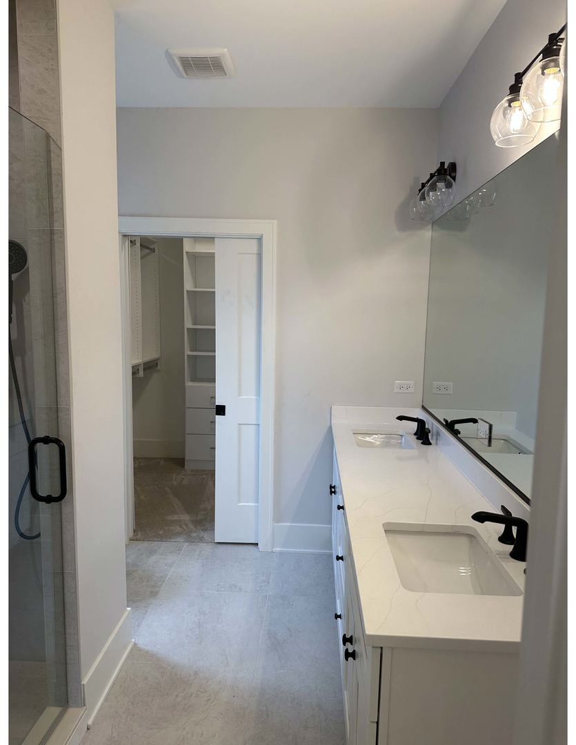 4119 N Lincoln Street, Westmont, IL 60559