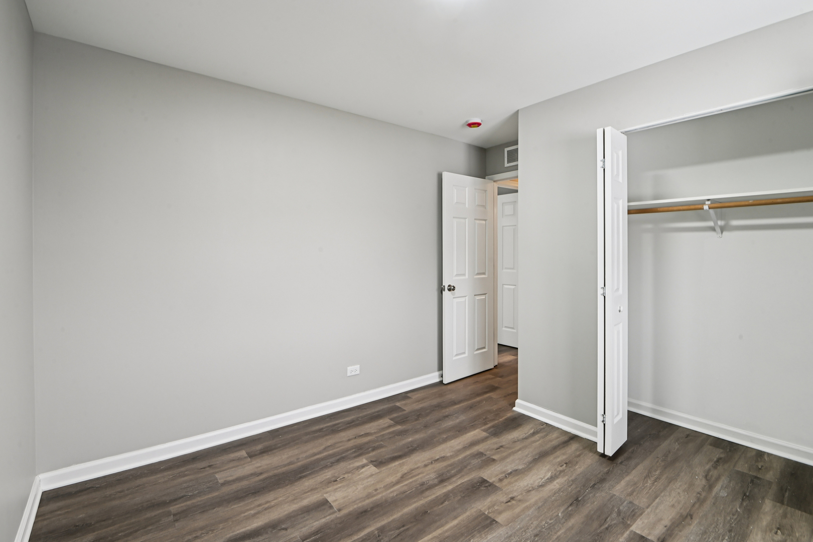 3403 Fountainbleau Drive, Hazel Crest, IL 60429