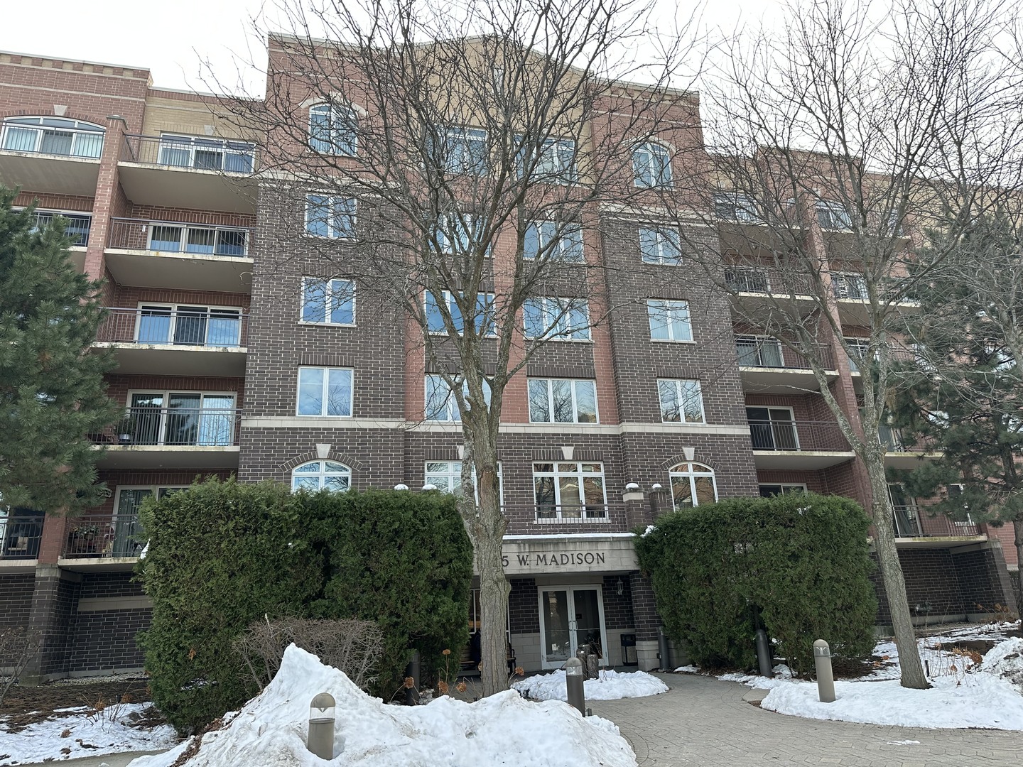5105 W MADISON Street #1-206, Skokie, IL 60077