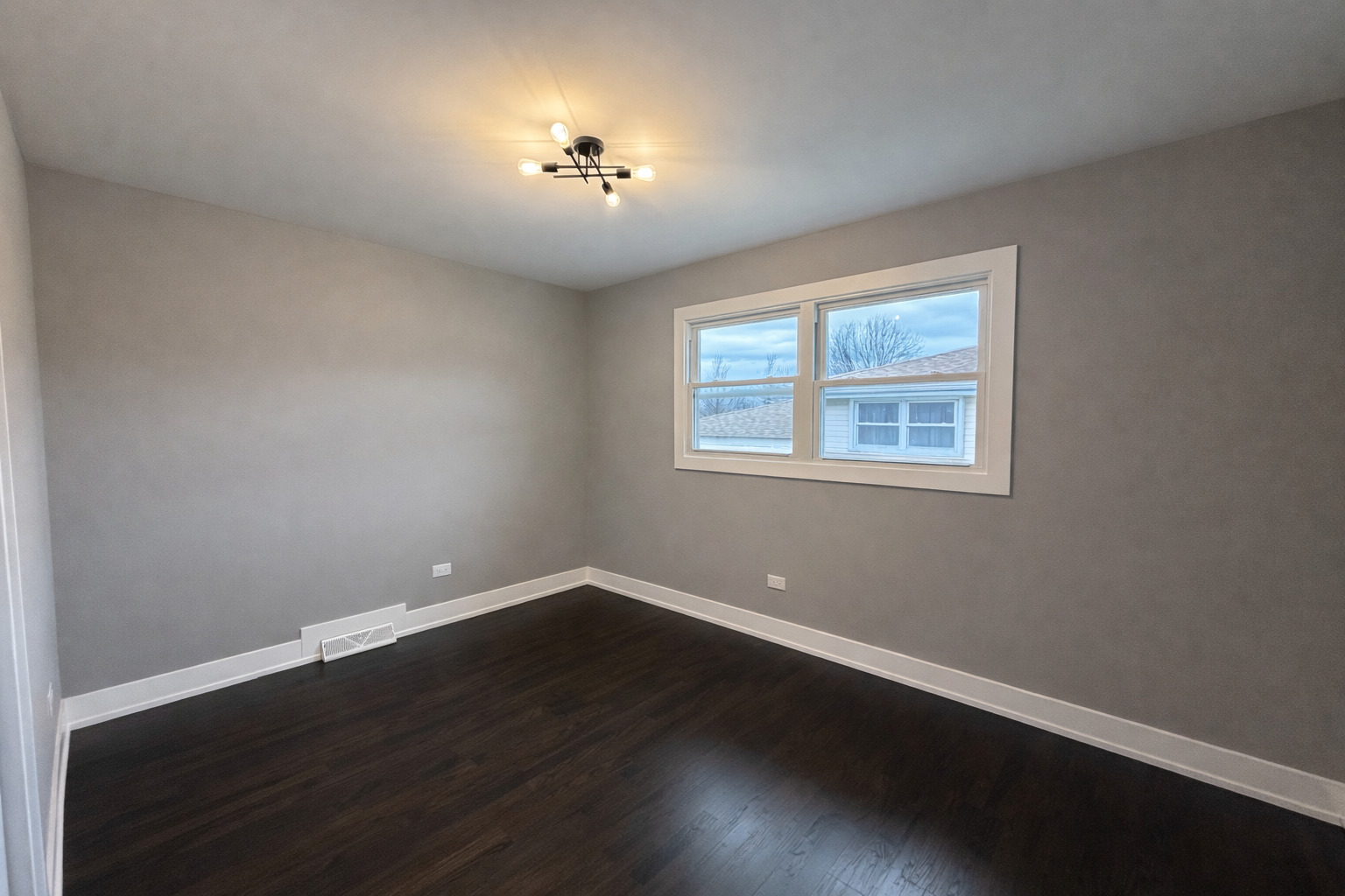 16755 Oleander Avenue, Tinley Park, IL 60477