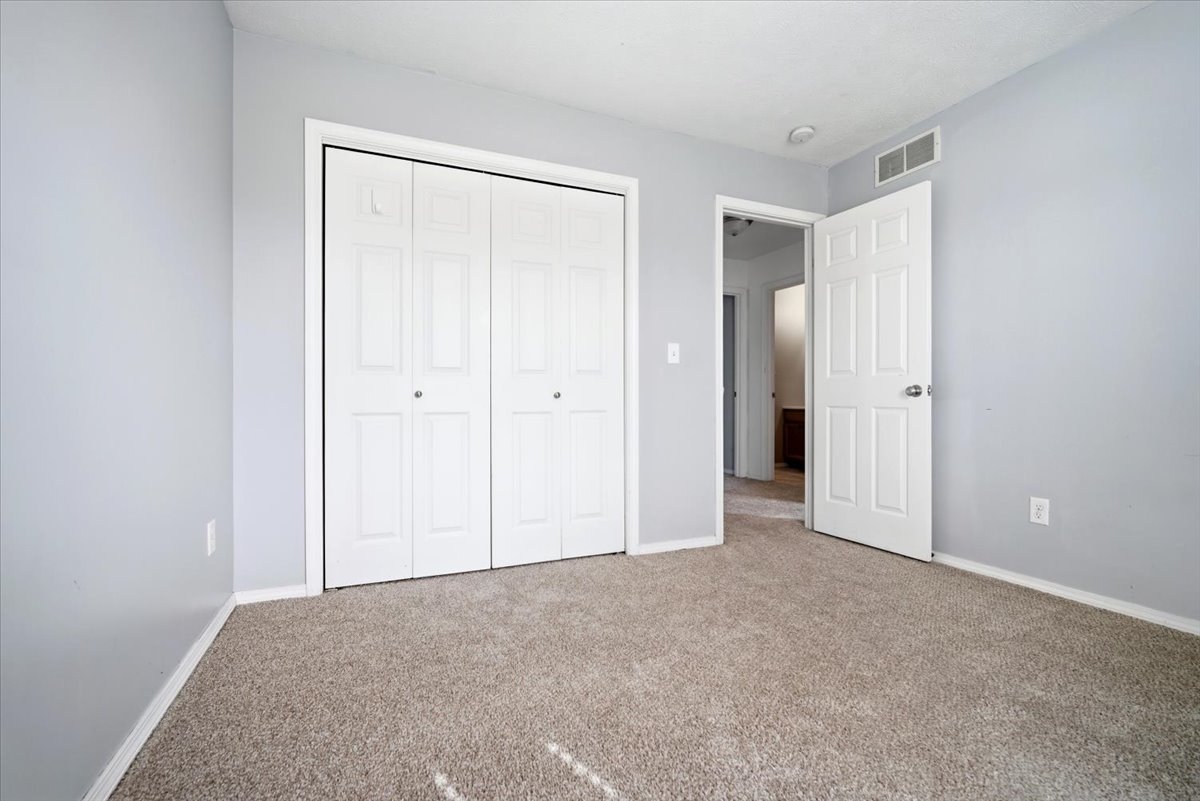 2719 Gill Street, Bloomington, IL 61704