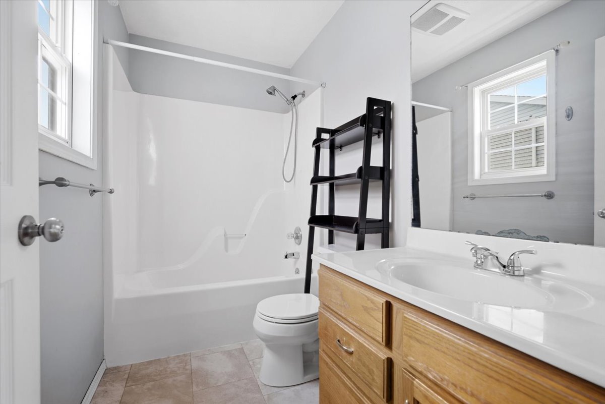 2719 Gill Street, Bloomington, IL 61704