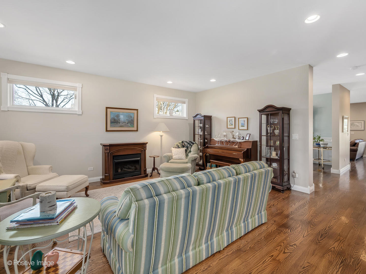 1607 E Indiana Street, Wheaton, IL 60187