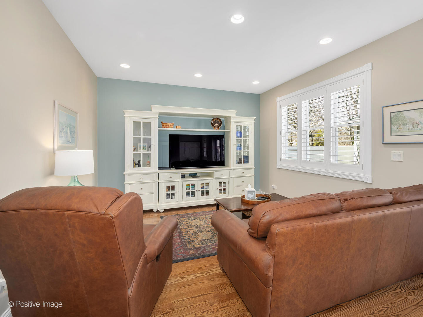 1607 E Indiana Street, Wheaton, IL 60187