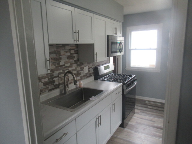 347 Park Drive, Joliet, IL 60436