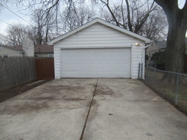 347 Park Drive, Joliet, IL 60436