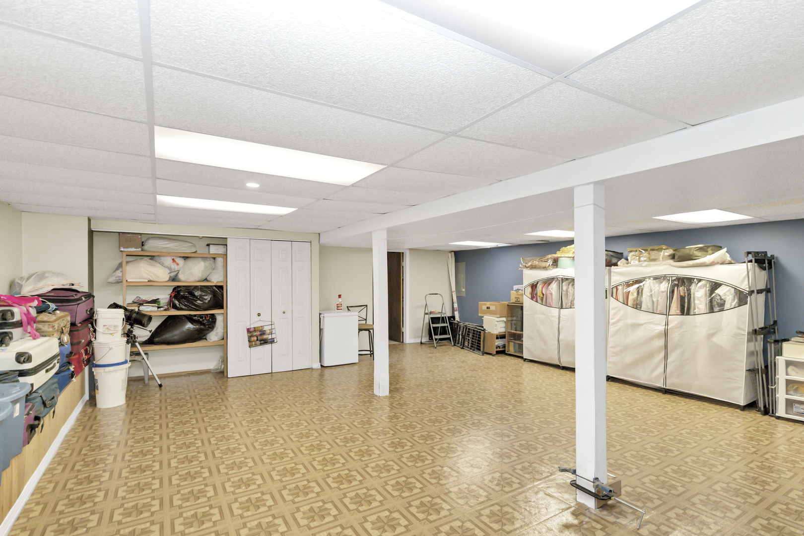 2013 Briar Hill Drive, Schaumburg, IL 60194