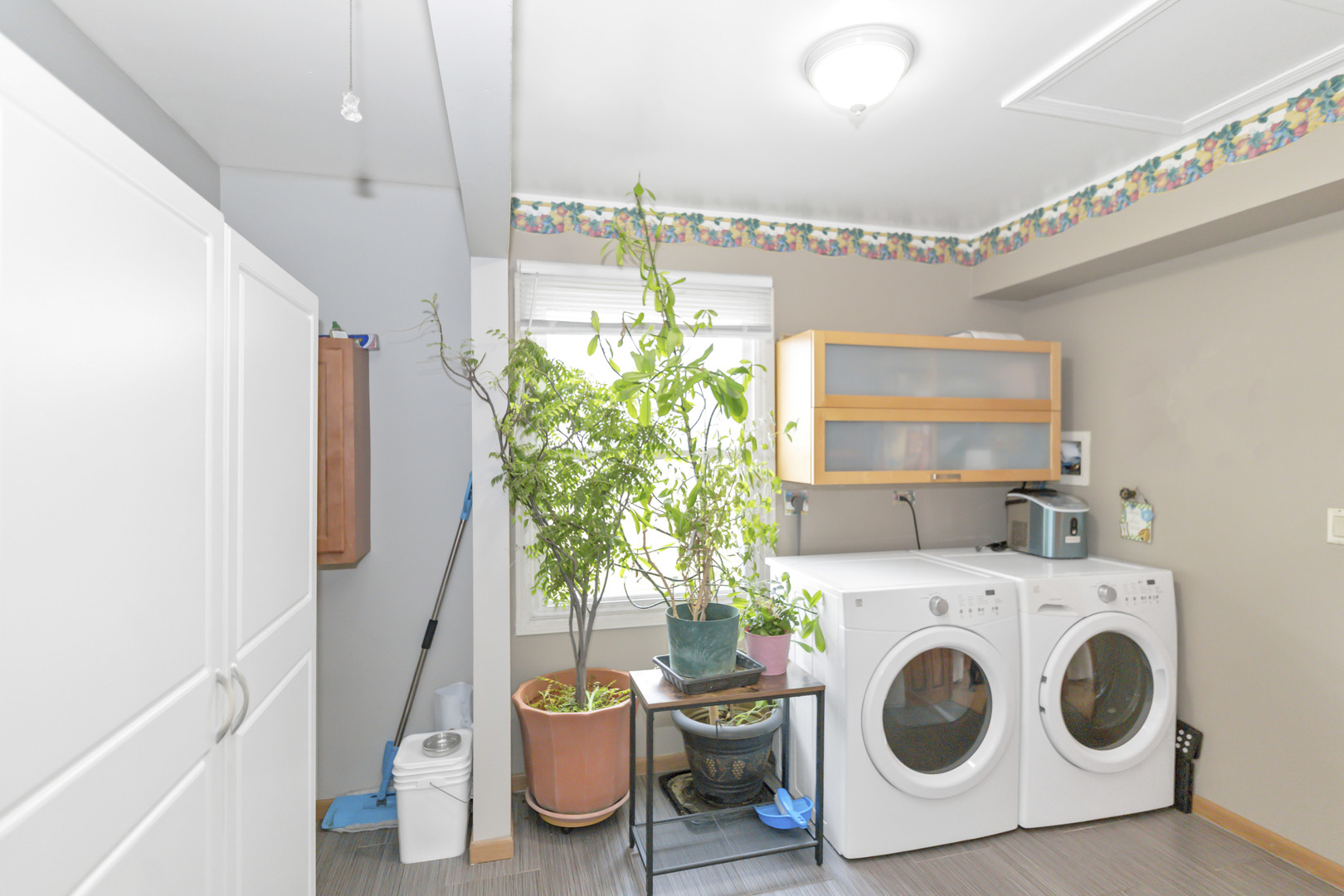 2013 Briar Hill Drive, Schaumburg, IL 60194