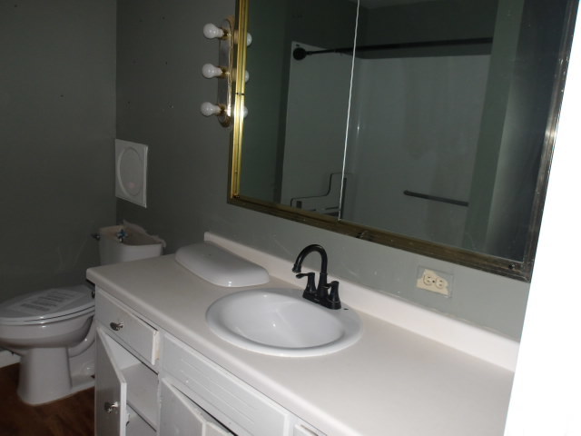 13 Southern Drive, Decatur, IL 62521