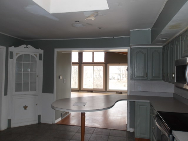 13 Southern Drive, Decatur, IL 62521